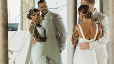 couple destination wedding mexico